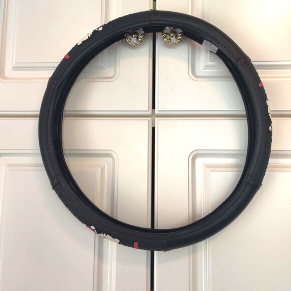 Hello Kitty Steering Wheel Cover, New - Picture 2 of 3